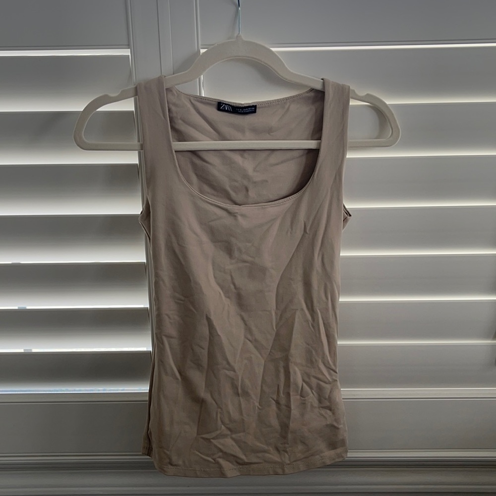 Zara squared neck beige tank